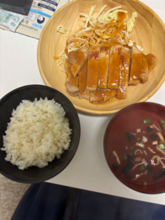 味噌ソースで味付け