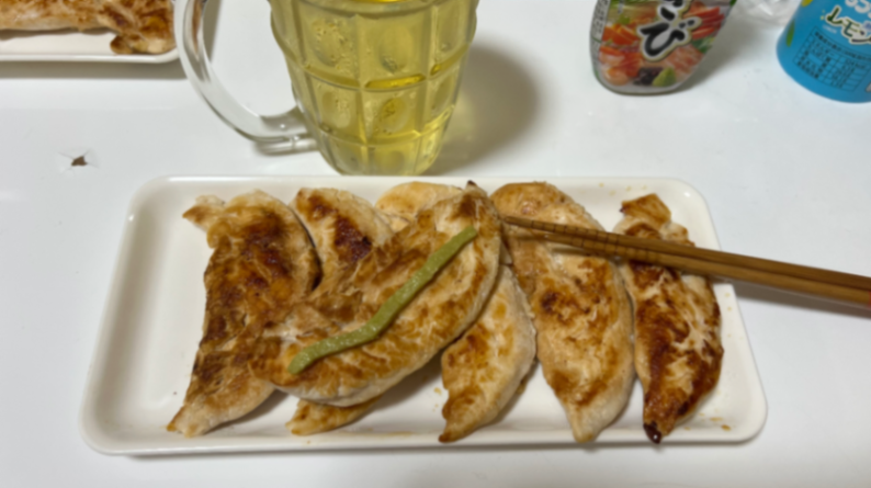 ささみの塩焼きとハイボール、夜ご飯と晩酌兼用